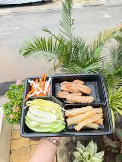 Hình ảnh Mẹt nem nướng