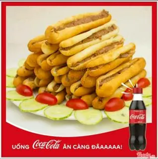 Hình ảnh 5 bánh mì pate + 1 coca
