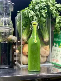 Hình ảnh Nước ép cần tây chai 1l (giá không bao gồm vỏ)