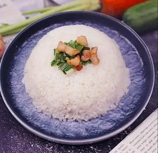 Hình ảnh Thêm cơm