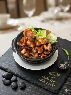 Hình ảnh Thố gà áp chảo
