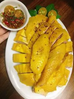 Hình ảnh Gà ủ muối 1/2 con - ăn mát 