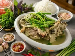 Hình ảnh Má Heo