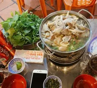 Hình ảnh Lẩu gà lá é vừa 280k