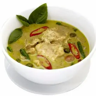Hình ảnh Cà ri xanh thịt gà