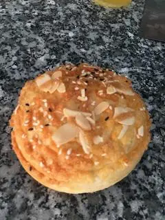 Hình ảnh bánh dừa hanh nhân