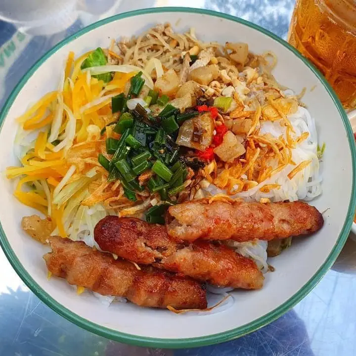 Hình ảnh Bún nem nướng - bì