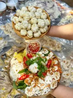 Hình ảnh GỎI GÀ MĂNG CỤT - nửa con