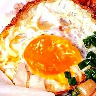 Hình ảnh Cơm tấm trứng ốp la