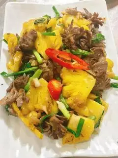 Hình ảnh Lòng mề xào dứa