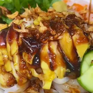 Hình ảnh phở gà trộn