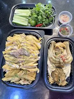 Hình ảnh Gà lọc nguyên con
