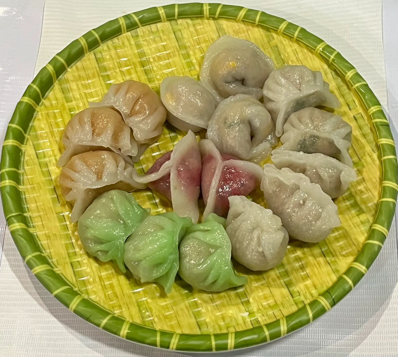 Hình ảnh Phần Vừa Dimsum (16 viên ) + 1 nước