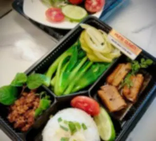 Hình ảnh Cơm sườn sốt ngũ vị - mắm tép chưng thịt