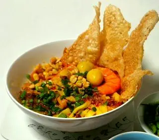 Hình ảnh Mì Quảng Tôm+Thịt+Trứng