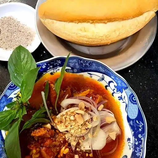 Hình ảnh Bánh Mì Bò Kho