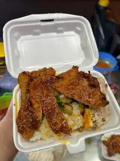 Hình ảnh Cơm Sườn Chả