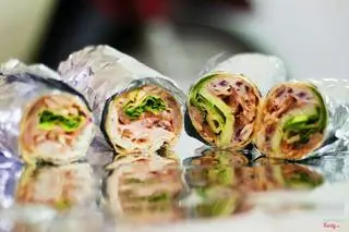 Hình ảnh TaCos bò  sốt đặc biệt no nê