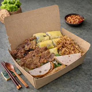 Hình ảnh Bánh Cuốn Trứng Thịt Nướng + Chả