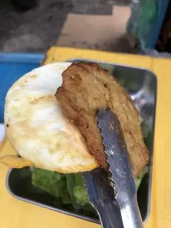Hình ảnh Burger/Sandwich Gà Trứng