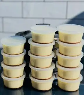 Hình ảnh Set 5 hộp bánh flan truyền thống