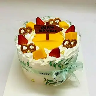 Hình ảnh Bánh sinh nhật phủ chanh leo