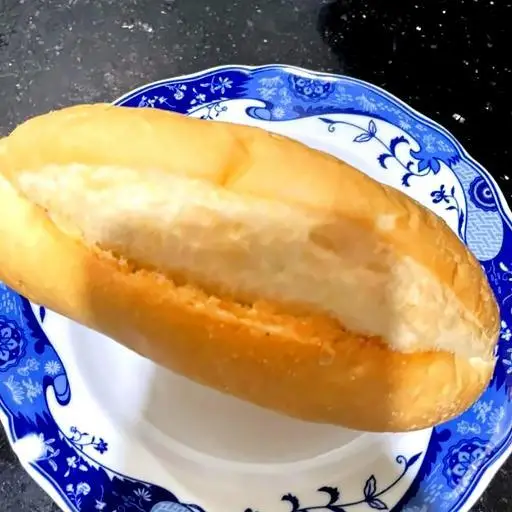 Hình ảnh Bánh Mì Thêm