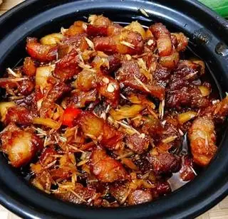 Hình ảnh Thịt Ba Rọi Mắm Ruốc
