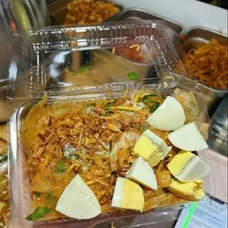 Hình ảnh Bánh tráng trộn trứng gà vữa
