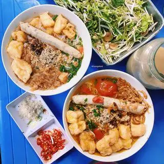 Hình ảnh Bún riêu mọc giò tai 