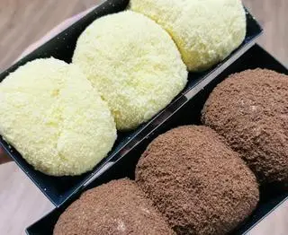 Hình ảnh Bánh custard mix 2 vị