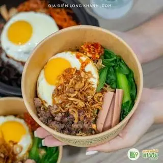 Hình ảnh Mì trộn trứng ốp La