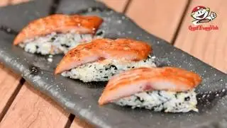 Hình ảnh Cá hồi - sushi