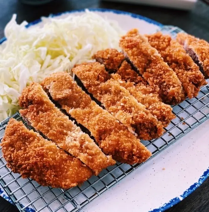 Hình ảnh Thăn heo chiên xù katsu  GọiThêm
