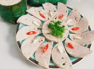 Hình ảnh CHẢ LỤA QUY NHƠN 