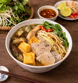 Hình ảnh Bún mắm chay + tô muỗng đũa