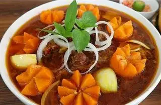 Hình ảnh mì gói bò kho 