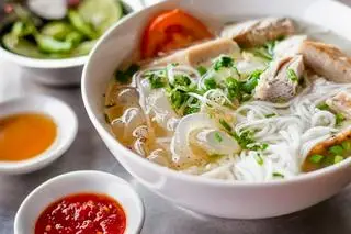 Hình ảnh Chả cá thêm
