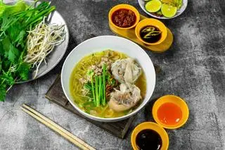 Hình ảnh Hủ tiếu giò