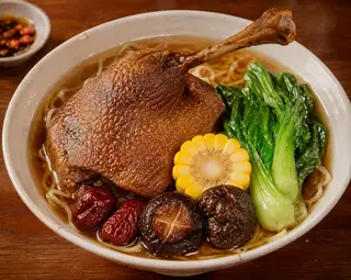 Hình ảnh Mì Vịt Tiềm,Hầm Mềm ( Đùi To )