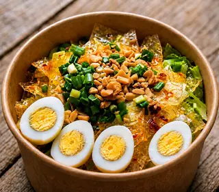 Hình ảnh Bánh Tráng Trộn Sa Tế Mỡ Hành (Hộp Lớn)