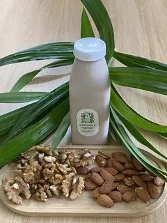 Hình ảnh Sữa óc chó hạnh nhân