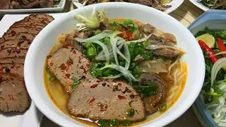 Hình ảnh Bún bò đuôi xương