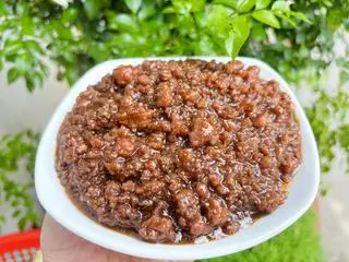 Hình ảnh Cơm mắm ruốc xào thịt bầm 