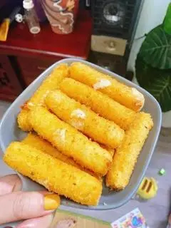 Hình ảnh phô mai que chiên giòn