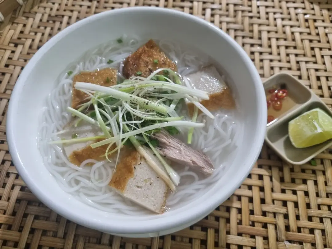 Hình ảnh Bún chả cá + cá dầm (nước)