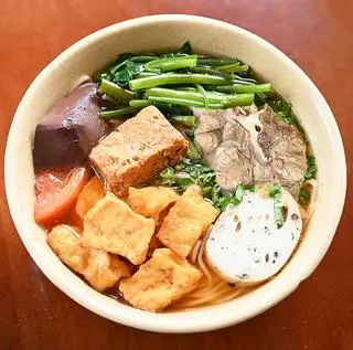 Hình ảnh Canh bún cua đồng xương nạc heo