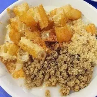 Hình ảnh Cháo sụn - thịt băm - quẩy