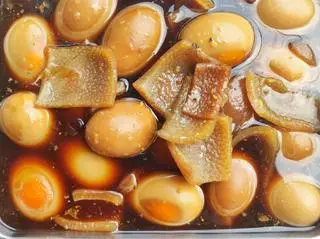 Hình ảnh Trứng kho thêm 
