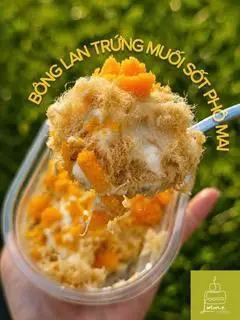 Hình ảnh Bông lan trứng muối mix sốt (sốt dầu trứng + sốt phô mai cream cheese) size M